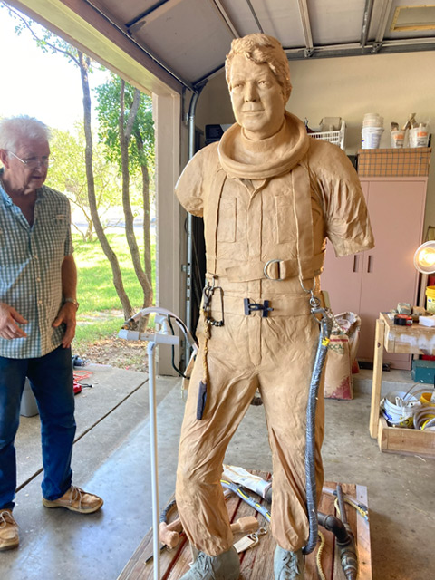 Building Our Monument Oilfield Divers Monument, Morgan City, LA